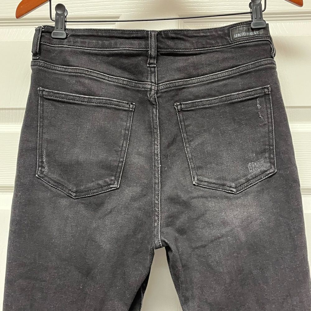 Union Bay Black High Rise Distressed Jeans sz 13